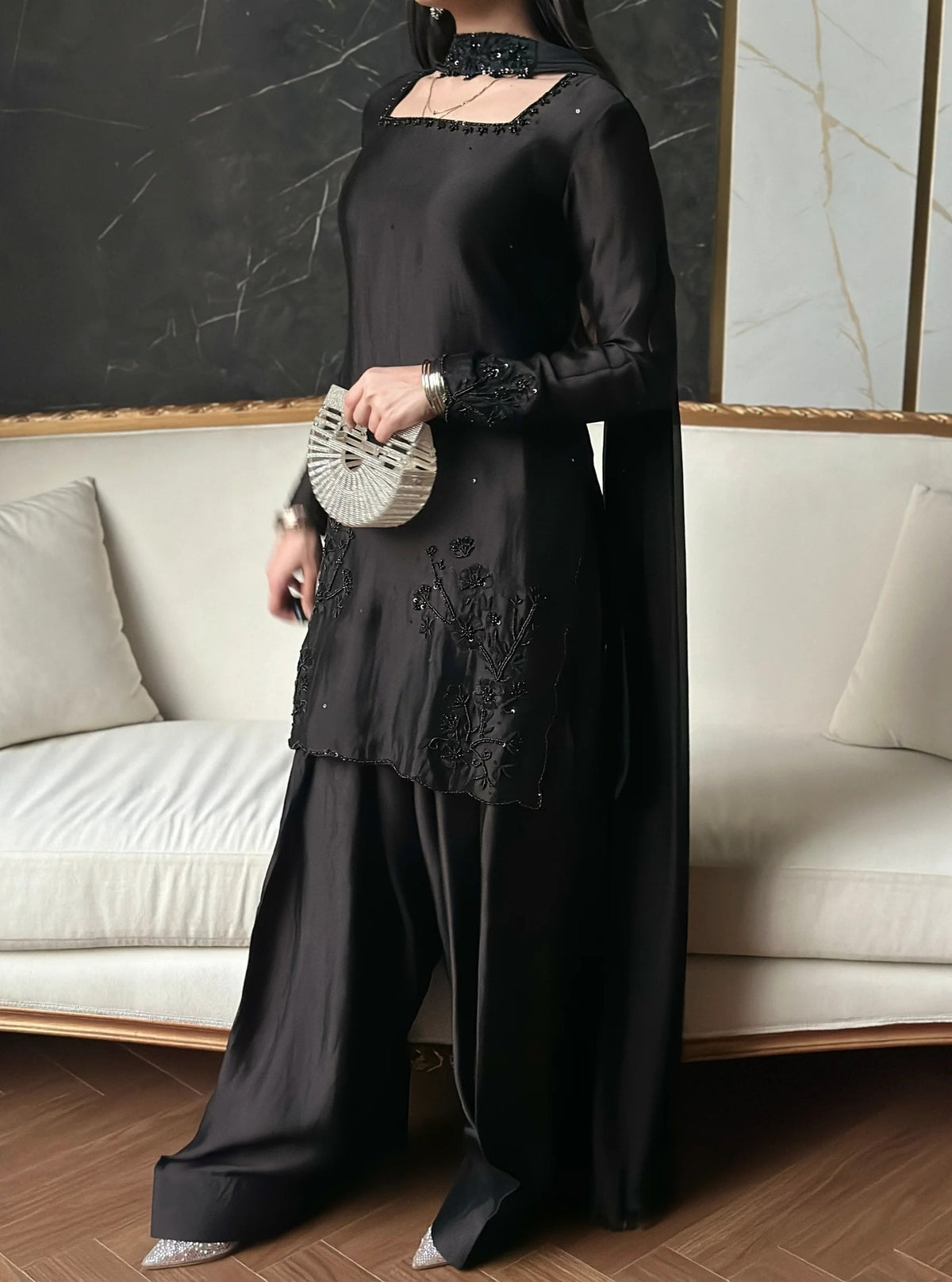 AURBA B