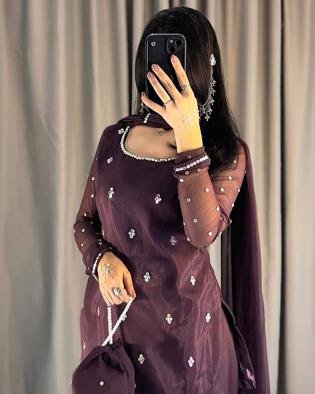 JAHAN E NOOR